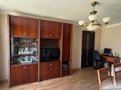 Продаётся 2-комн. вторичка 50 м², м. Элмляр Академиясы, photo 6 from 8