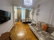Satılır 3 otaqlı köhnə tikili 100 m², Nizami m., photo 3 from 8