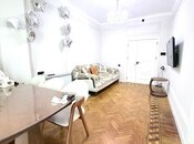 Satılır 3 otaqlı köhnə tikili 100 m², Nizami m., photo 3 from 8