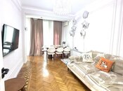 Satılır 3 otaqlı köhnə tikili 100 m², Nizami m., photo 2 from 8