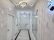 Продаётся 3-комн. новостройка 99 м², м. Иншаатчылар, photo 1 from 8