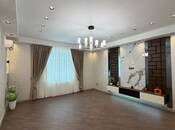 Satılır 3 otaqlı yeni tikili 135 m², İnşaatçılar m., photo 1 from 8
