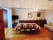 Продаётся 3-комн. вторичка 75 м², м. Элмляр Академиясы, photo 6 from 8