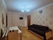 Satılır 2 otaqlı köhnə tikili 50 m², İnşaatçılar m., photo 7 from 8