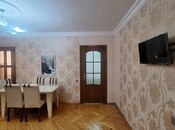 Satılır 2 otaqlı köhnə tikili 50 m², İnşaatçılar m., photo 6 from 8