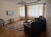 Сдаётся 4-комн. новостройка 170 м², Насиминский  р., photo 1 from 8