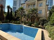 İcarəyə verilir 9 otaqlı həyət evi/bağ evi 700 m², Badamdar q., photo 1 from 8