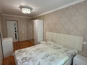Satılır 2 otaqlı köhnə tikili 60 m², İnşaatçılar m., photo 8 from 8