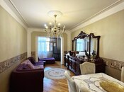 Satılır 4 otaqlı köhnə tikili 115 m², Nəriman Nərimanov m., photo 3 from 8