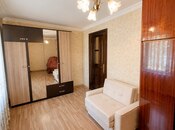Продаётся 2-комн. вторичка 55 м², м. Элмляр Академиясы, photo 6 from 8