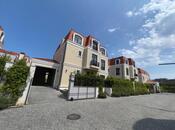 Satılır 7 otaqlı həyət evi/bağ evi 310 m², Sea Breeze q., photo 1 from 6