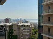 Сдаётся 3-комн. новостройка 130 м², м. Элмляр Академиясы, photo 2 from 8