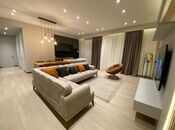Сдаётся 3-комн. новостройка 110 м², м. 28 мая, photo 1 from 8