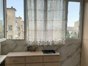 Satılır 3 otaqlı köhnə tikili 65 m², Əhmədli m., photo 2 from 4