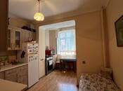 Satılır 1 otaqlı köhnə tikili 44 m², 28 May m., photo 4 from 8