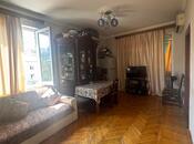 Satılır 3 otaqlı köhnə tikili 55 m², İnşaatçılar m., photo 2 from 8
