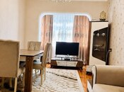 Продаётся 3-комн. вторичка 90 м², м. Насими, photo 1 from 8