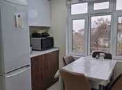 Satılır 2 otaqlı köhnə tikili 45 m², Qara Qarayev m., photo 7 from 8