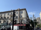 Продаётся 1-комн. вторичка 36 м², м. Элмляр Академиясы, photo 2 from 8