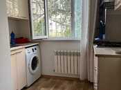 Satılır 2 otaqlı köhnə tikili 40 m², Qara Qarayev m., photo 4 from 8