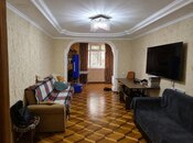 Продаётся 3-комн. вторичка 88 м², м. 20 января, photo 1 from 8
