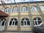 Satılır 9 otaqlı həyət evi/bağ evi 400 m², Qaraçuxur q., photo 1 from 8