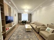 Продаётся 2-комн. новостройка 100 м², Хатаинский р., photo 1 from 8