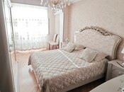 Продаётся 3-комн. вторичка 85 м², м. Кара Караев, photo 1 from 8