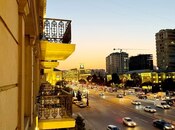 Продаётся 3-комн. вторичка 70 м², м. Улдуз, photo 1 from 8