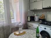 Satılır 2 otaqlı köhnə tikili 65 m², Əhmədli m., photo 7 from 8