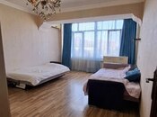 Satılır 1 otaqlı köhnə tikili 45 m², Gənclik m., photo 1 from 8