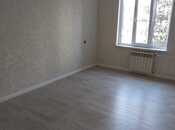 Satılır 2 otaqlı köhnə tikili 65 m², Xalqlar Dostluğu m., photo 2 from 8
