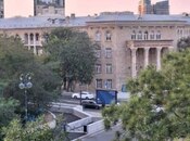 Продаётся 2-комн. вторичка 70 м², м. Низами, photo 1 from 8