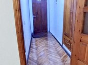 Satılır 2 otaqlı köhnə tikili 55 m², İnşaatçılar m., photo 7 from 8