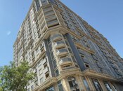 Satılır 4 otaqlı yeni tikili 160 m², 8-ci mikrorayon q., photo 1 from 6