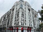 Продаётся 4-комн. новостройка 246 м², м. Сахил, photo 1 from 8