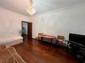 Satılır 2 otaqlı köhnə tikili 65 m², Gənclik m., photo 2 from 8