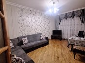 Продаётся 3-комн. вторичка 85 м², м. Нефтчиляр, photo 1 from 8