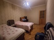 Продаётся 3-комн. вторичка 85 м², м. Нефтчиляр, photo 4 from 8