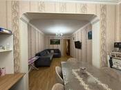 Продаётся 2-комн. вторичка 60 м², м. Халглар Достлугу, photo 3 from 8