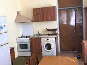 Сдаётся 2-комн. вторичка 30 м², м. Иншаатчылар, photo 3 from 6