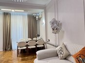 Продаётся 3-комн. вторичка 100 м², м. Низами, photo 7 from 8
