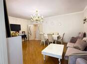 Satılır 4 otaqlı köhnə tikili 110 m², İnşaatçılar m., photo 8 from 8