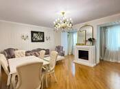 Satılır 4 otaqlı köhnə tikili 110 m², İnşaatçılar m., photo 6 from 8