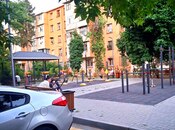 Продаётся 4-комн. вторичка 90 м², м. Кара Караев, photo 3 from 8