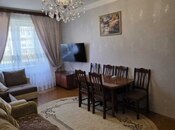 Продаётся 3-комн. вторичка 60 м², м. Ази Асланов, photo 1 from 8