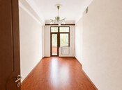 İcarəyə verilir 5 otaqlı ofis 175 m², 28 May m., photo 3 from 8
