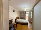 Продаётся 3-комн. вторичка 70 м², м. Кара Караев, photo 3 from 5