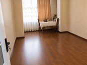 Продаётся 3-комн. вторичка 60 м², м. Ази Асланов, photo 2 from 5