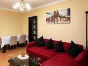 Сдаётся 2-комн. вторичка 45 м², м. Элмляр Академиясы, photo 1 from 8